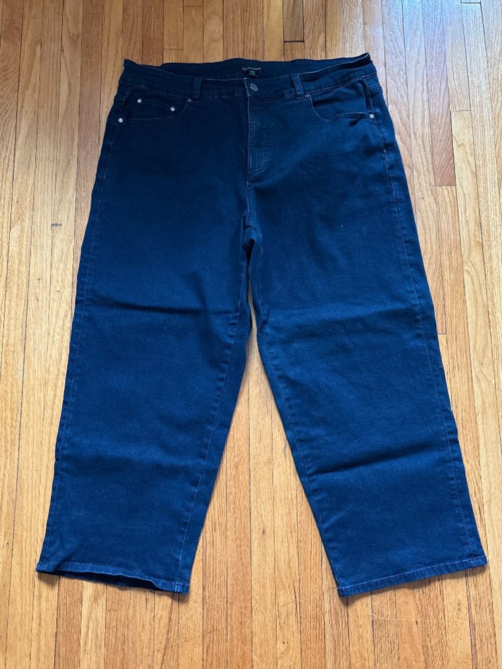 Universal Standard Bae Boyfriend Crop Jeans size 16